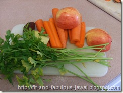 juicing vegetables and apples