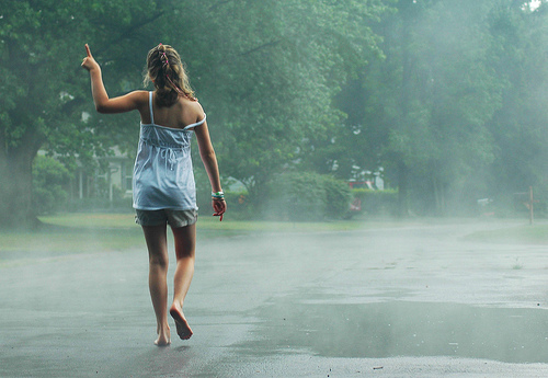 Собираем комменты в пользу дождя