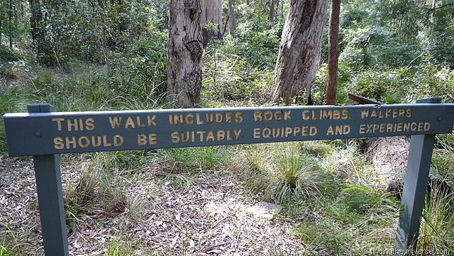 [Warning sign at the start of the walk. Paying attention to these is a good tip!.jpg]