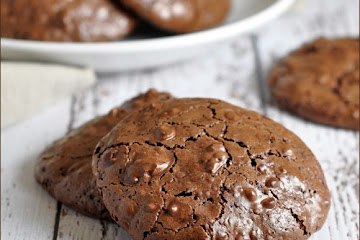 Flourless Chocolate Cookies