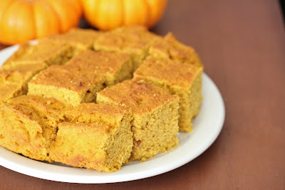 photo of ten slices of cornbread on a plate