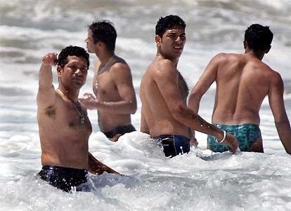 [shirtless sachin[6].jpg]