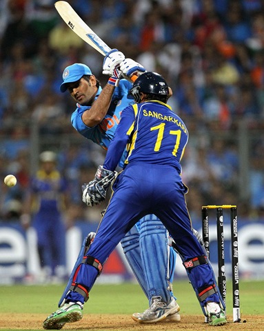 [ms dhoni in world cup final 2011 91 in80 balls[3].jpg]