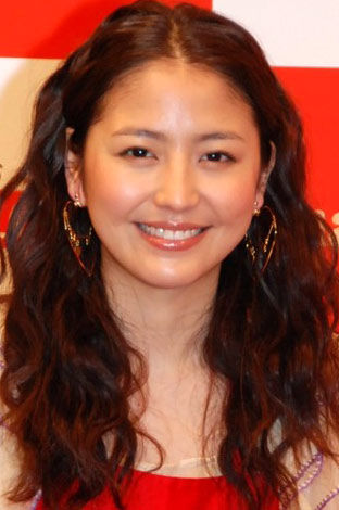 Photo Gallery: Japan Hot Actress Masami Nagasawa