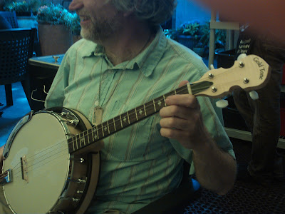 The redhead gave me an Irish tenor banjo for my 3rd banjoversary