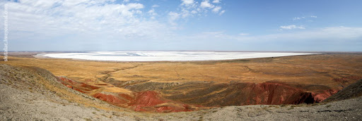 Гора Богдо и соленое озеро Баскунчак (Астраханская область) 