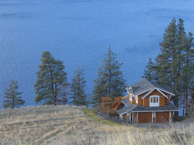 [Dream House Above the Lake [27Dec05][7].jpg]