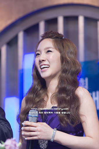 [i] 100223 Taeyeon @ Korean PD Awards – Unposted pictures | So Nyeo Shi ...