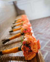 Savannah Wedding orange wedding bouquets
