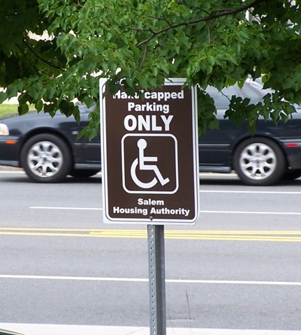 [Morency Manor Parking sign[3].jpg]