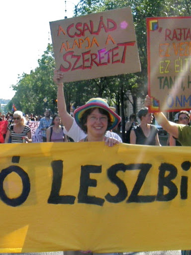 2010, Budapest Pride, buzi, felvonulás, fényképek, gay, képek, lesbians, leszbikusok,  LGBT, meleg, Meleg Méltóság Menete, photos, pictures, tüntetés,   stockphoto, parádé, Látható Leszbikusok