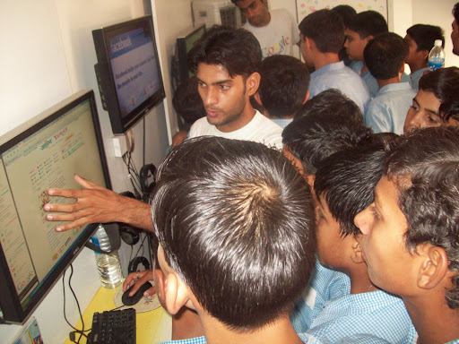 Visit Us @ www.MumbaiHangOut.Org