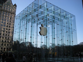 Why Church Should Be Like an Apple Store