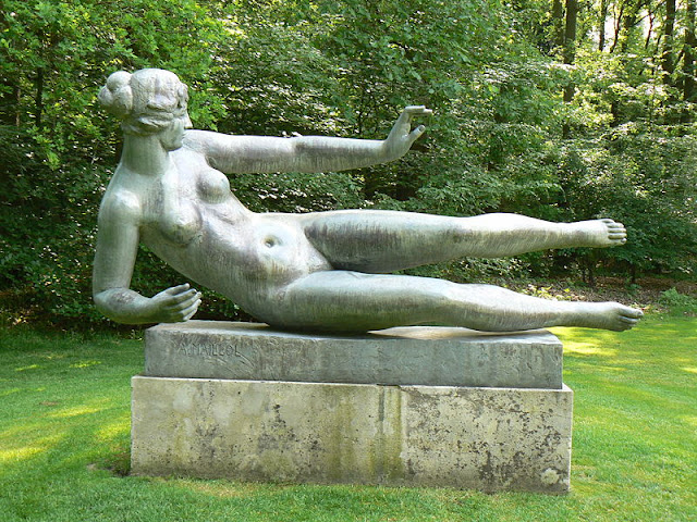http://lh6.ggpht.com/_Abxy0FxHekc/TMVTDuCCThI/AAAAAAAADQg/9F5L4iyjwDo/s640/800px-KMM_Maillol.JPG