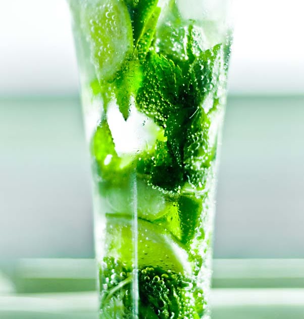 Вкусные коктейли. Лимонад. Красивые сладкие напитки. Грин теа лимонад. Напитки для утоления жажды.