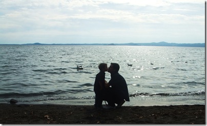 Aj e Babbogiramondo sul lago di Bolsena