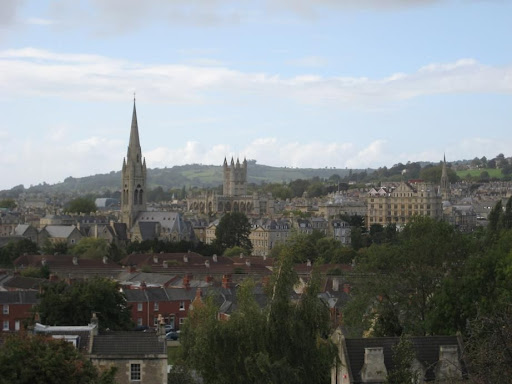View+of+Bath+from+a+hill.JPG