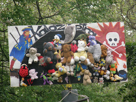 Budapest,  blog,  Városliget,  XIV. kerület,  Zugló,  14. kerület, MSZP, Majális, Május 1, 2010, képek, fotók, pictures, szoci, Magyar Szocialista Párt, maszop, vurstli, munkáspárt, kommerek, komcsi        