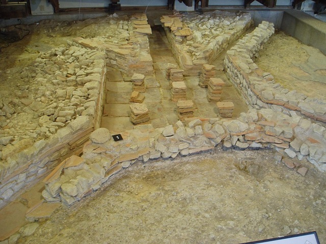 [401846629jGxWkV_fs[5].jpg]