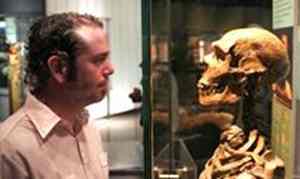 An international research team is extracting DNA from Neanderthals