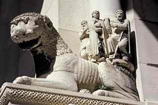 Although Diocletian's Palace was looted over the centuries, a surprising number of its original statues still stand