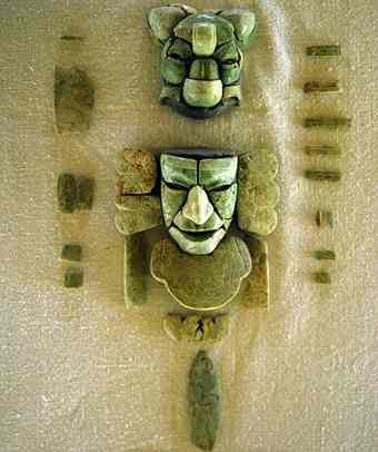 The ceremonial head and miniature headdress from Tak'alik Ab'aj