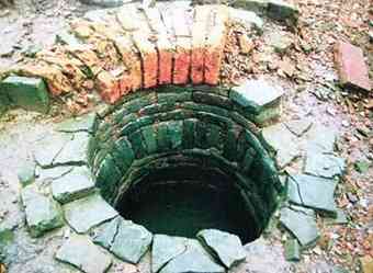 Well of 7-9th century at the site 