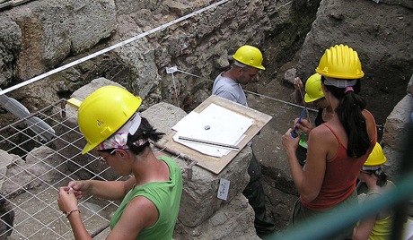 [803px-Archaeology.rome.arp[5].jpg]