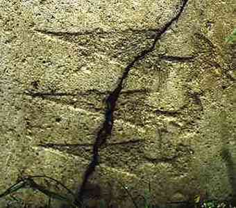 Daggers  on Borno  boulder n. 4 (Copper Age) 