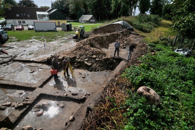 [image-124378-galleryV9-trtm[5].jpg]