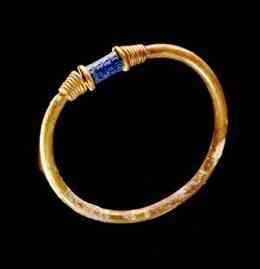 A golden bangle with seal, dated to about 1600 BC. - Photo by Julia Gergovich