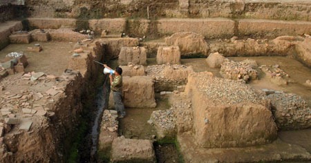 [Hoang-thanh-047-10w[5].jpg]