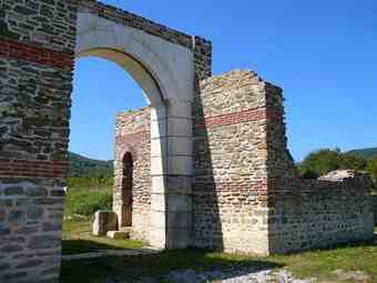 The eastern gate of the Sostra fortress near Troyan. 