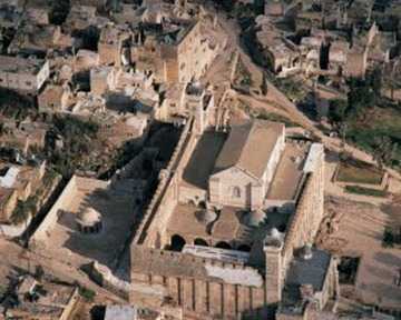 The al-Haram al-Ibrahimi Mosque, aerial view (Tomb of the Patriarchs), Hebron .