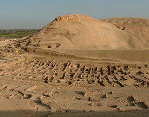 [Deir_el_Medina2[5].jpg]