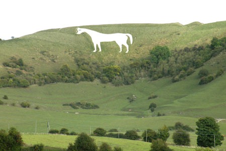 [Stonehenge-and-Avebury-4[11].jpg]