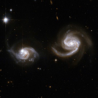 [geometric-test-universe_1[6].jpg]