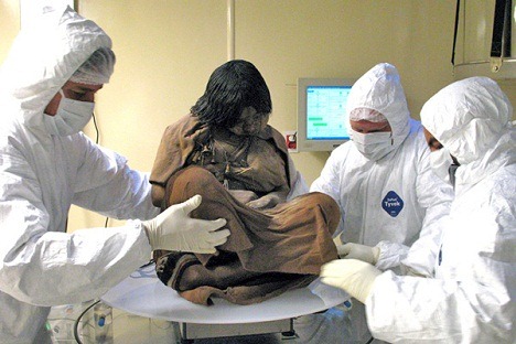 [scientists-study-inca-child4.jpg]