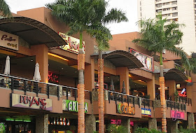 restaurants at Greenhills Promenade