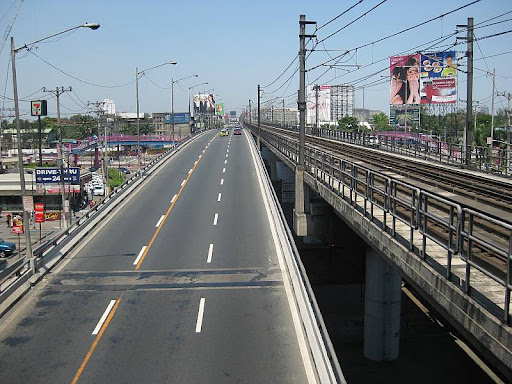 EDSA and MRT track near Quezon Avenue