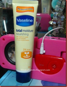 vaseline total moisture nourishing lotion, by bitsandtreats