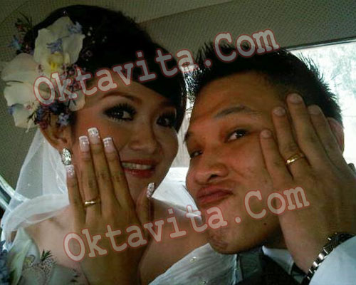 Foto Pernikahan Cici Panda dan Marcel Aditya – Oktavita.Com