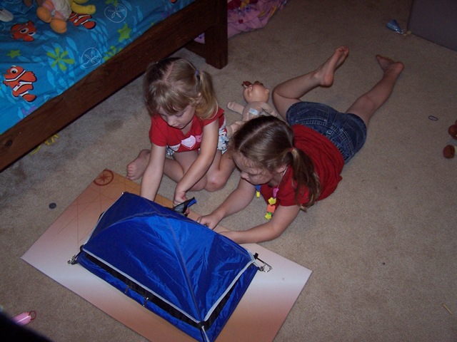 [They loved the new tent[2].jpg]
