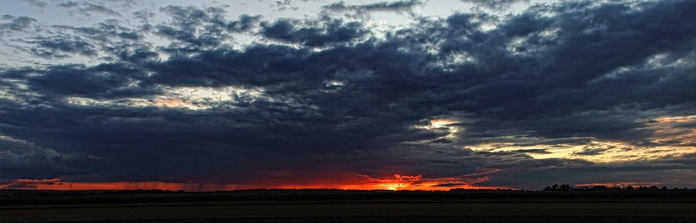 [DSCF0468_0470_re[2].jpg]