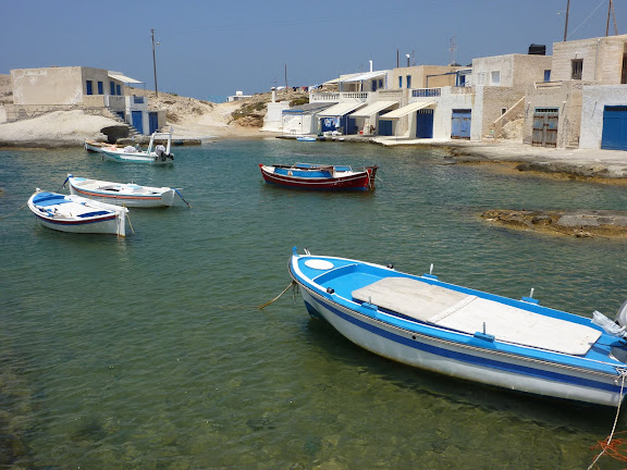 Blog de voyage-en-famille : Voyages en famille, Milos, côte Nord