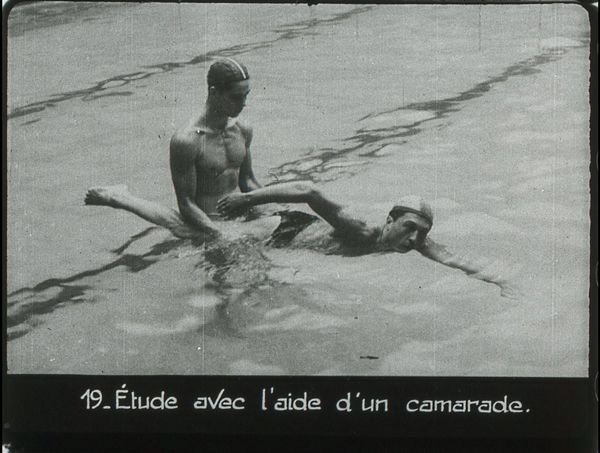 Films fixes et publicités de quartier (educational filmstrips) sur www.filmfix.fr : L'initation sportive aux nages modernes, Le crawl