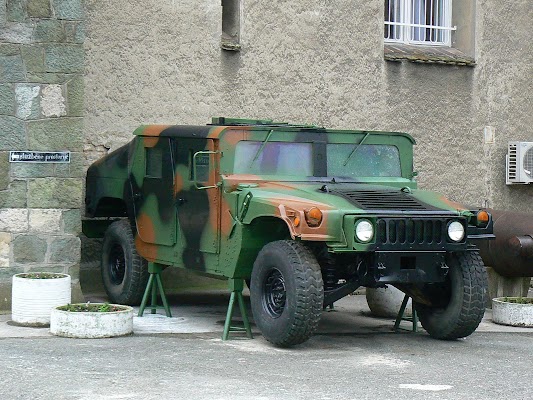 Imagini Serbia: Humvee - Muzeul Militar Belgrad