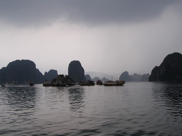 Obiective turistice Vietnam: Halong Bay