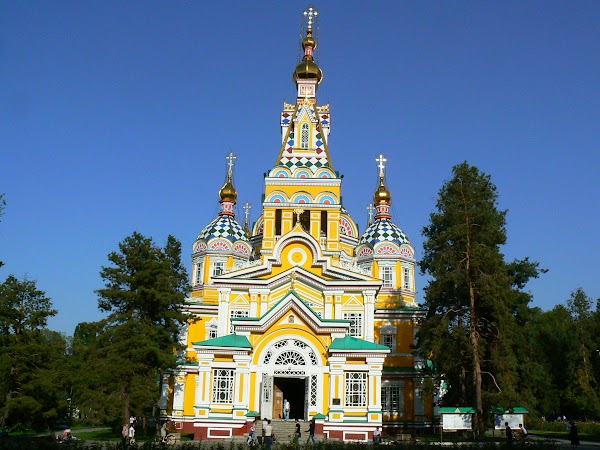 Obiective turistice Kazahstan: Catedrala ortodoxa rusa Almaty, Drumul spre China