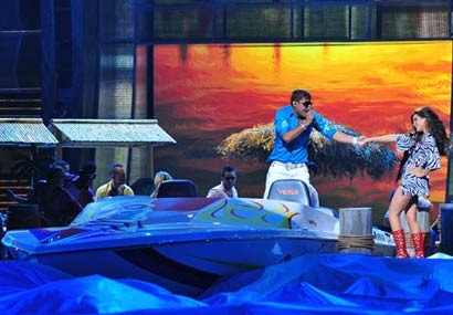 [090709_pj_musical_cuatro_m[5].jpg]